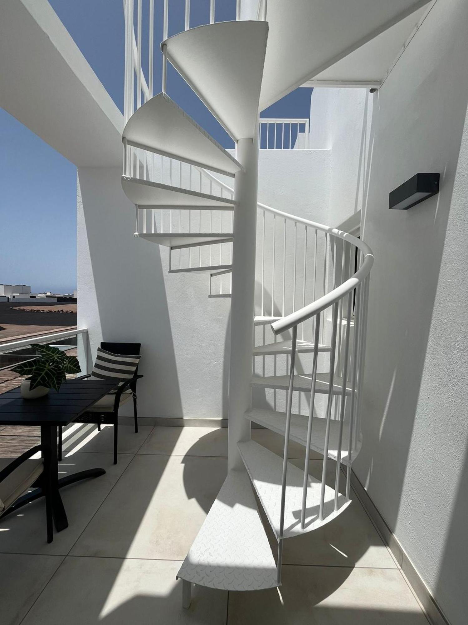 Serena Holiday Homes By Livvo Playa Blanca  Buitenkant foto