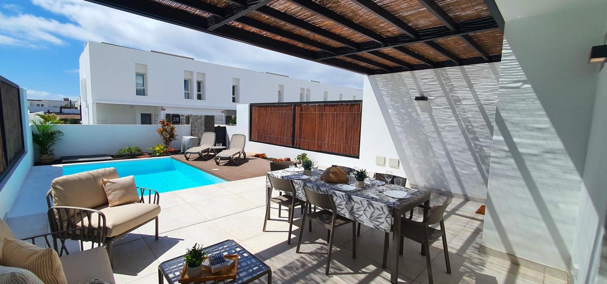 Serena Holiday Homes By Livvo Playa Blanca  Buitenkant foto
